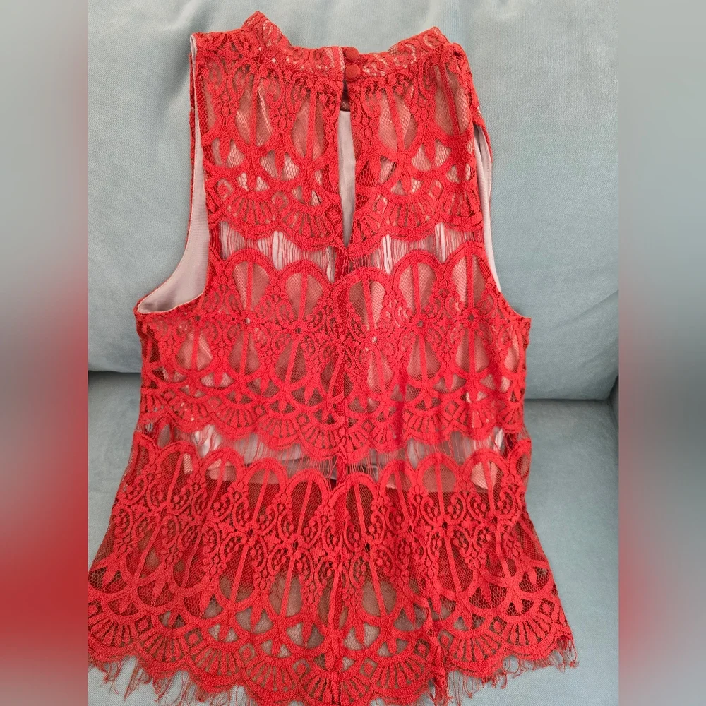 Woman's sleeveless lace top, burnt orange, size large - Picture 2 of 7